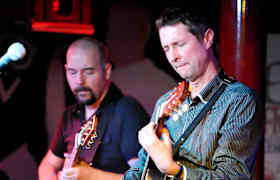 Entradas Acoustic Alchemy