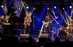 Entradas Yellowjackets