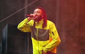 Entradas Aminé