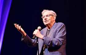 Entradas Lewis Black