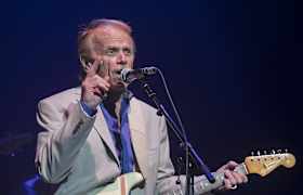 Entradas Al Jardine