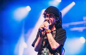 Entradas Cavetown