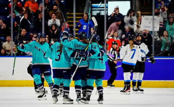 Buy New York Sirens 2025 Tickets - viagogo