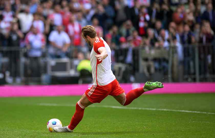 FC Bayern München vs Dinamo Zagreb European Cup Allianz Arena Munich