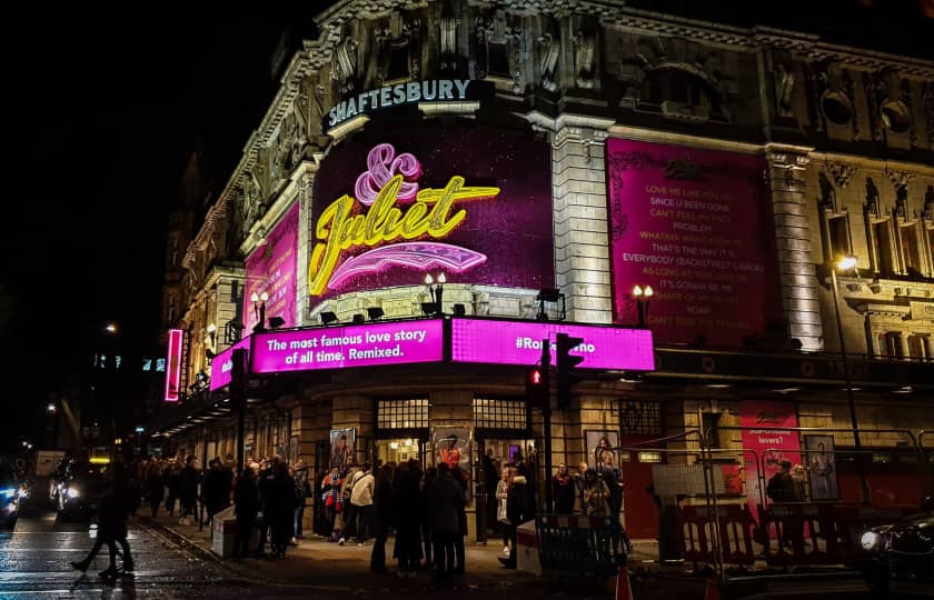 & Juliet New Wimbledon Theatre London Tickets Mon 27 Jan 2025 viagogo