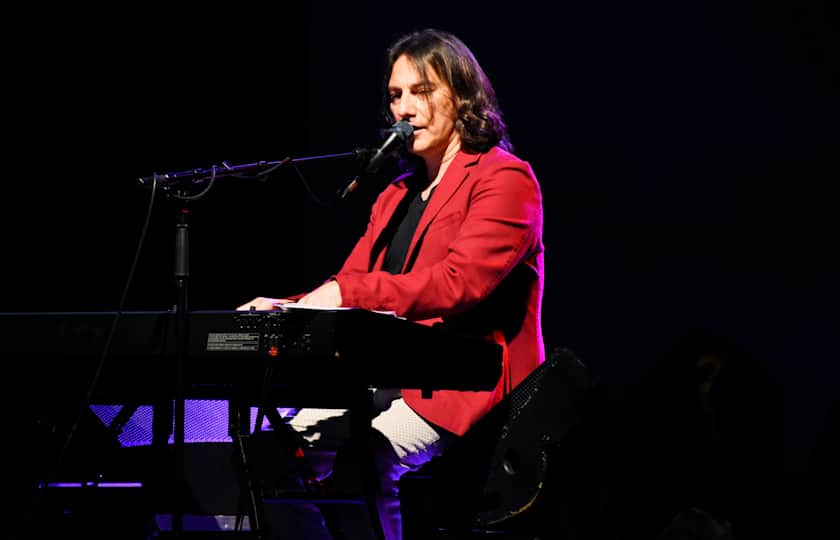  Pippo Pollina in Concerto - La vita è bella cosi com’è Alte Oper Illustration 