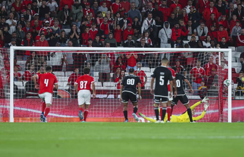 Casa Pia Lisbon vs. Estoril Praia Estádio Pina Manique Lisboa Tickets