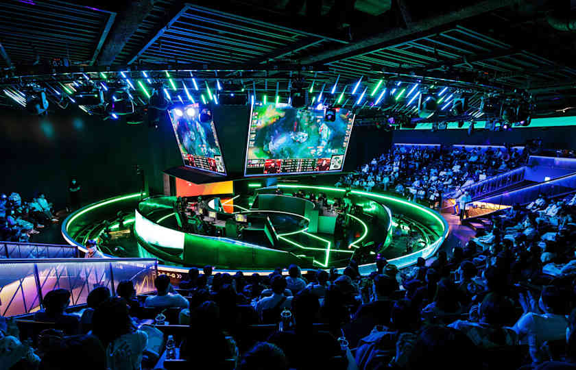 The League of Legends World Championship Semifinals Porte de La