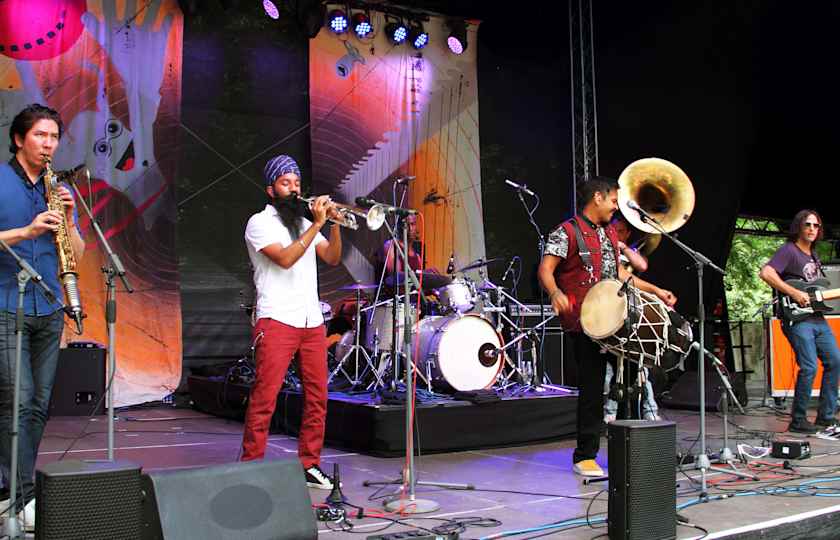 Red Baraat