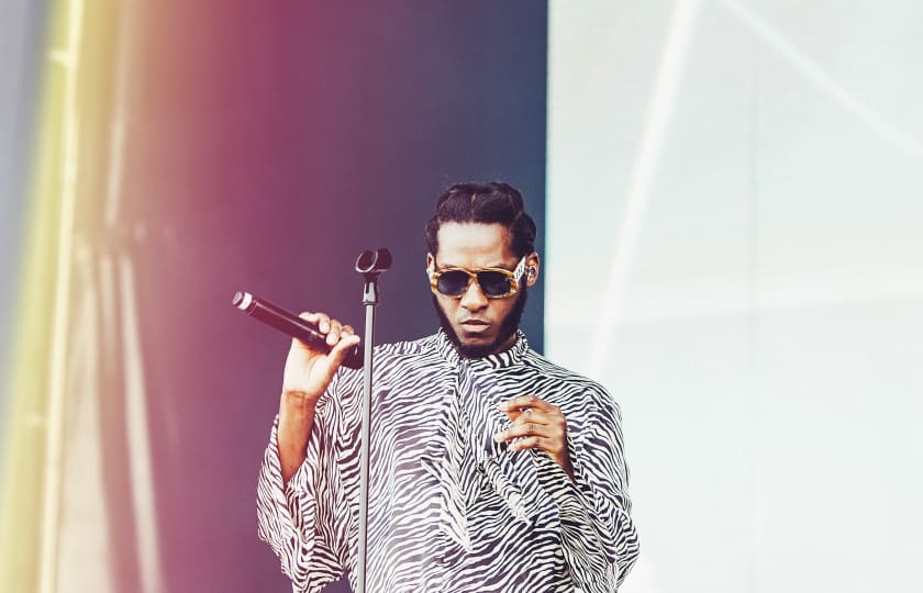 Leon Bridges Tickets Leon Bridges Tour 2024 and Concert Tickets viagogo