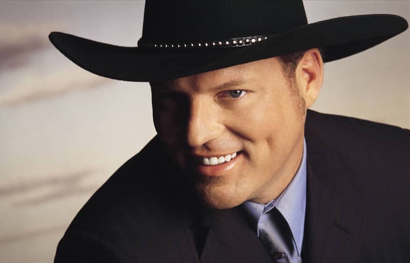Neon Nights Saturday (Trace Adkins, John Michael Montgomery) Walworth County Fairgrounds and