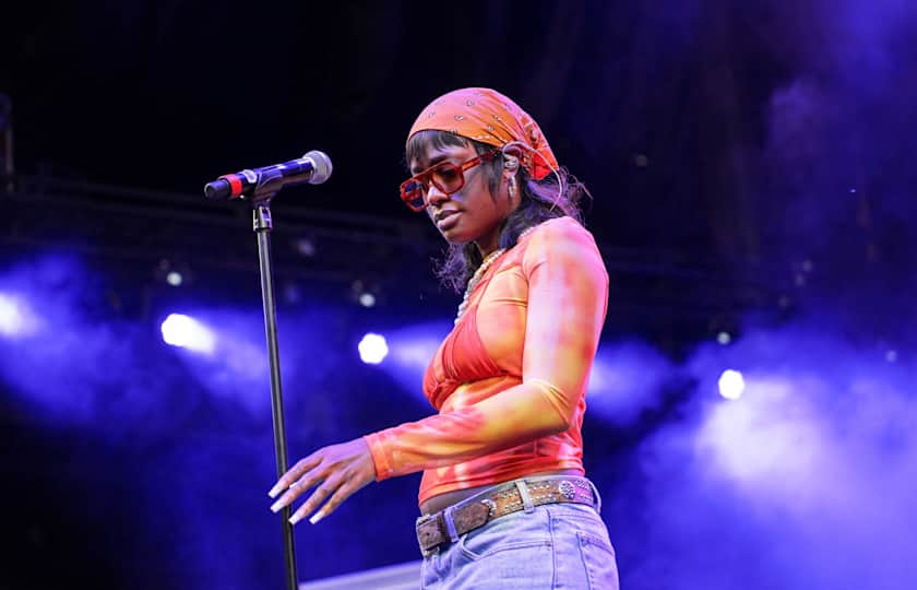 Kari Faux