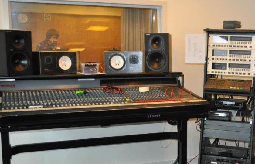 Sink The Pink Tickets Sink The Pink Tour and Concert Tickets viagogo